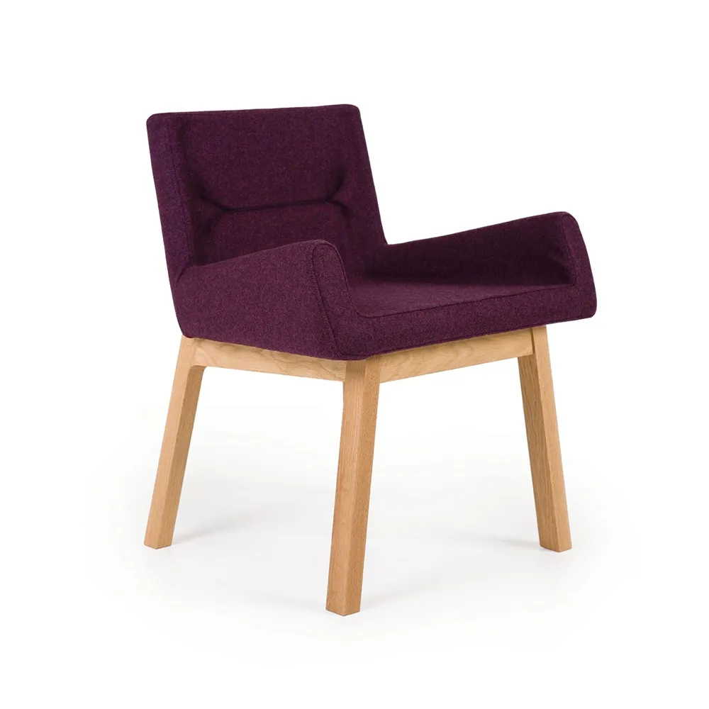 LIN CHAIR 1