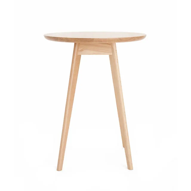 Mu café table 1