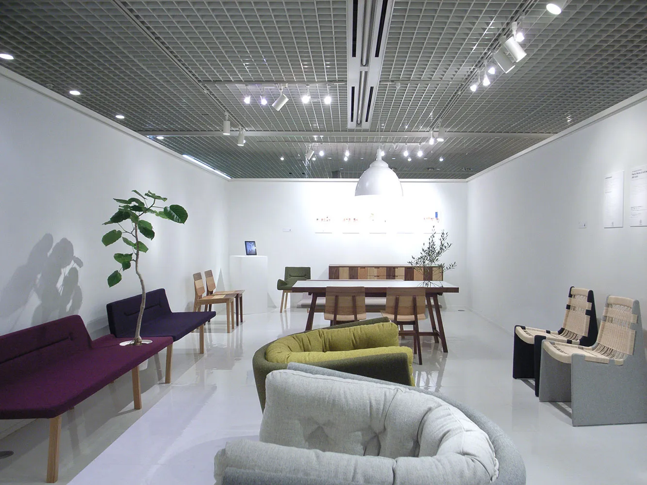 LIVING DESIGN CENTER OZONE 2010 1
