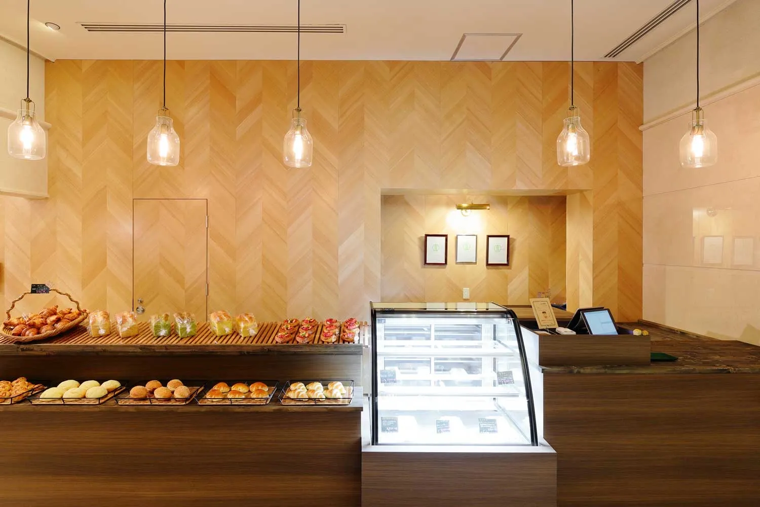 Bakery & Cafe Le miel Palace Heian 2