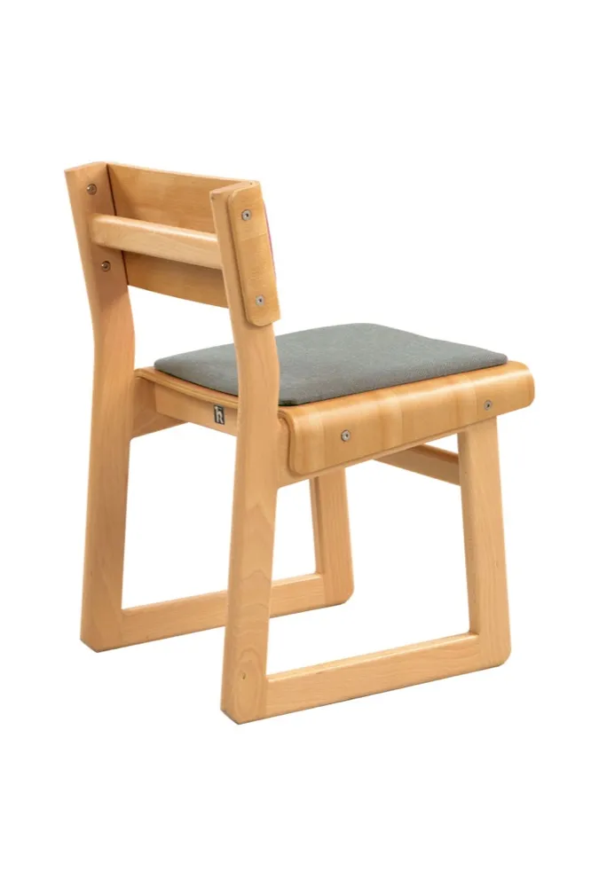 LIB CHAIR JUNIOR 01 / 02 2