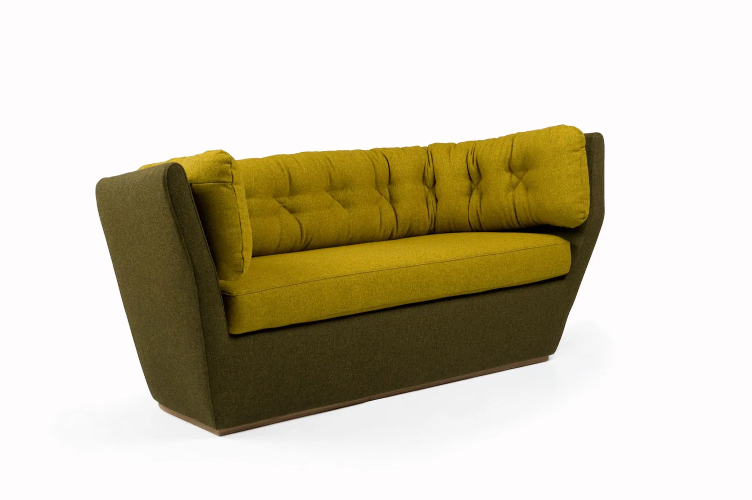 HUG 2-SEATER SOFA 3