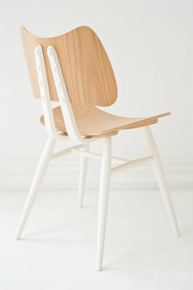 BUTTERFLY CHAIR 3