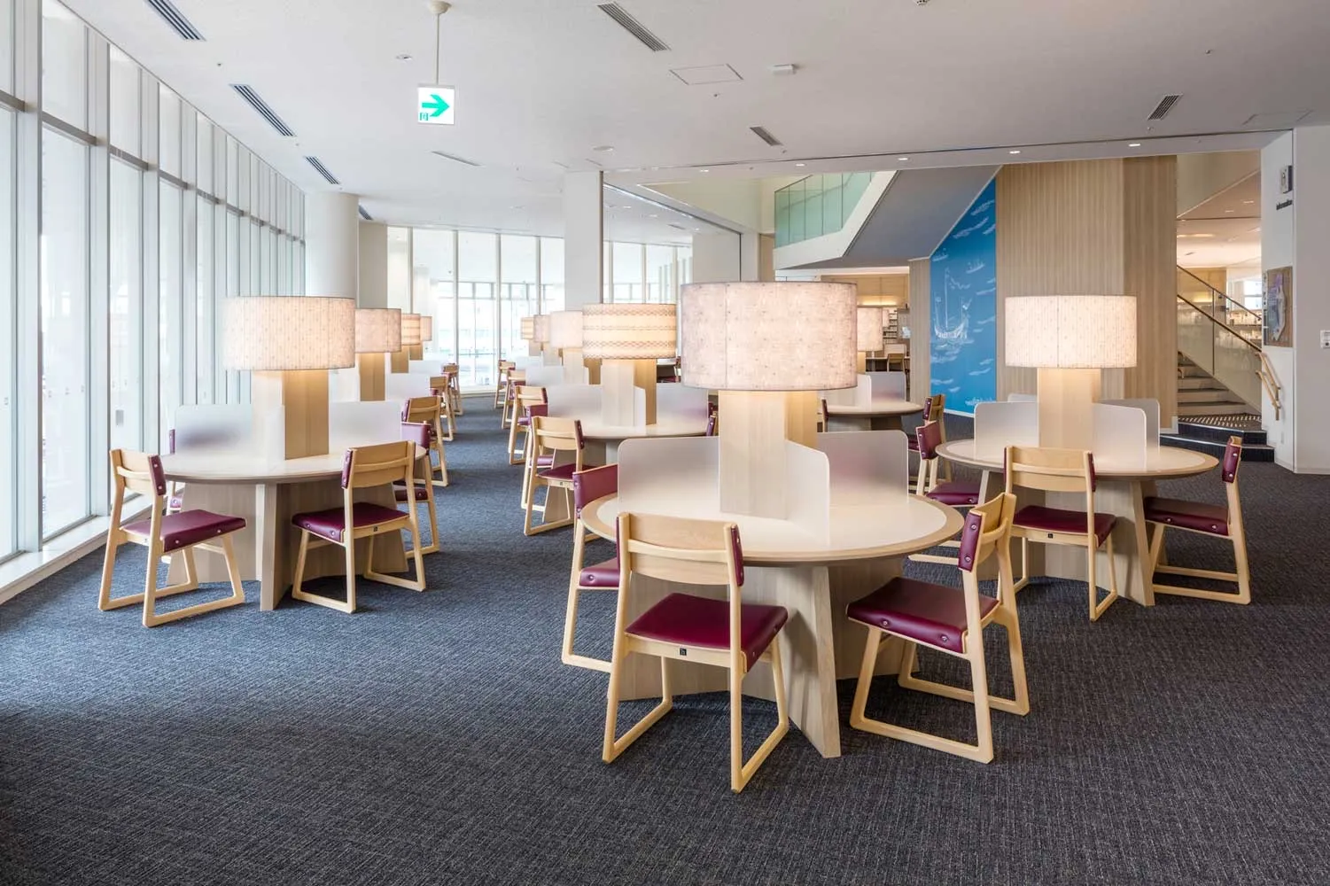 Lib Chair in Okinawa Prefectural Library 3
