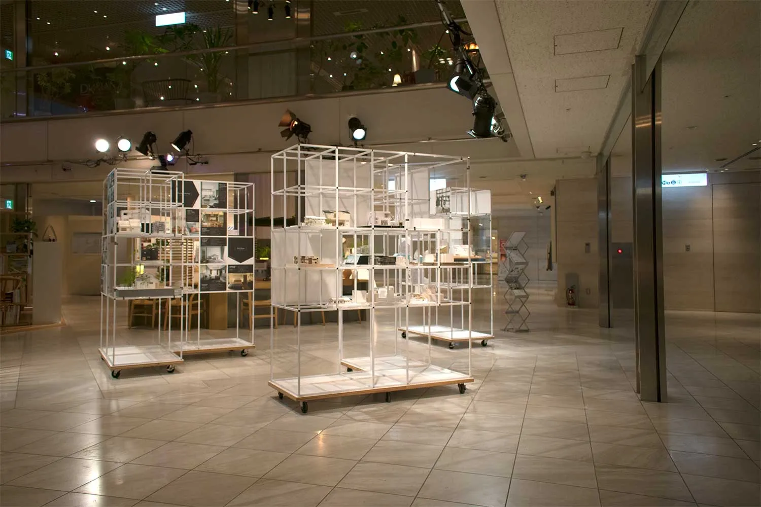ぐるぐるのぞく建築模型展 3
