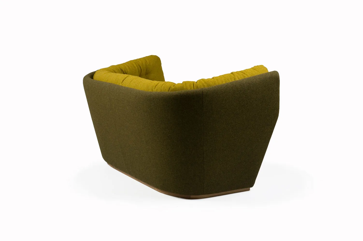 HUG 2-SEATER SOFA 4