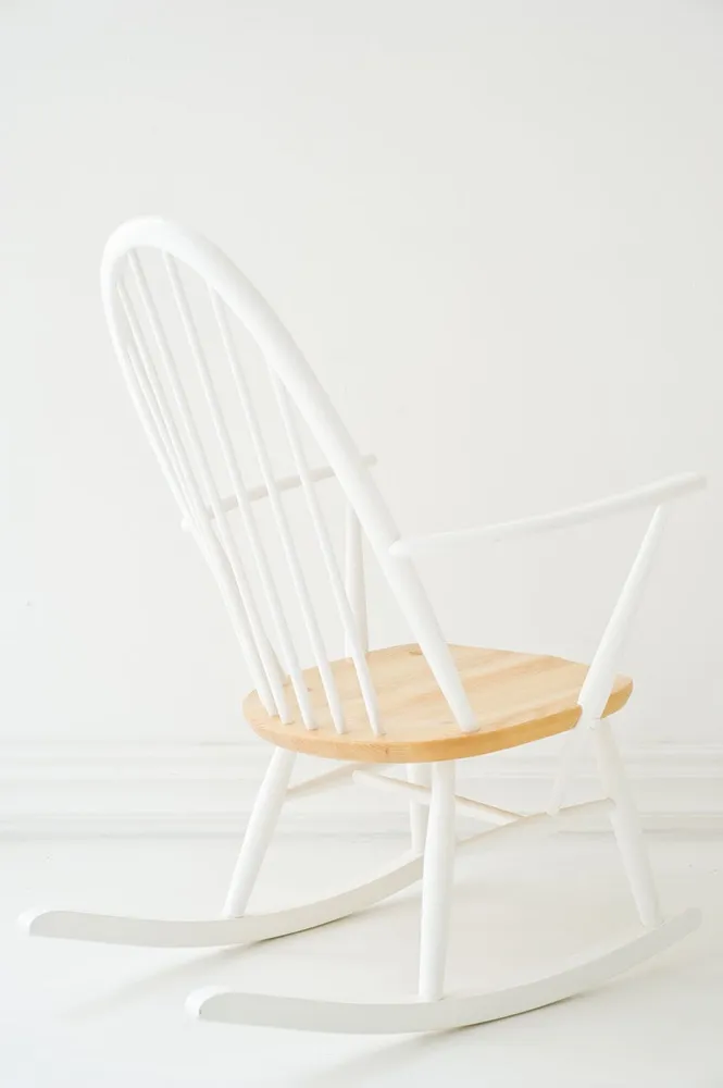 QUAKER ROCKING CHAIR 4