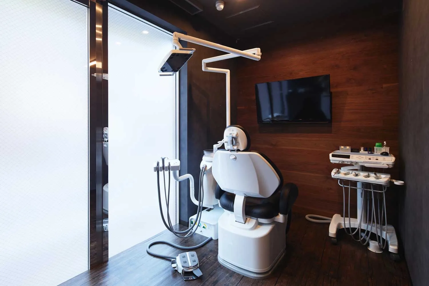 KAMIYACHO DENTAL OFFICE 4