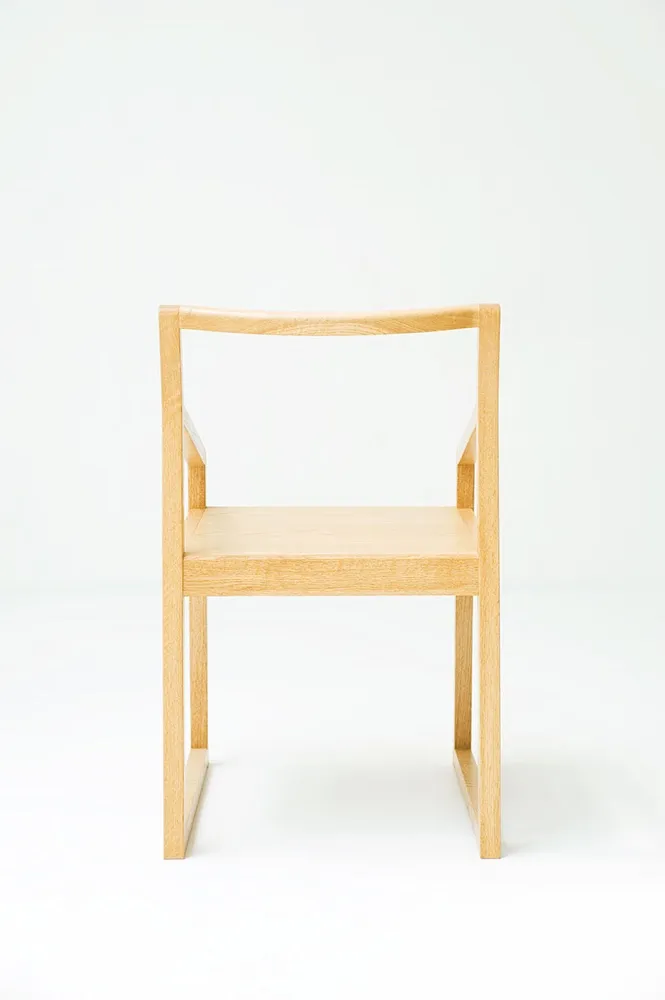 LEIF CHAIR 01 4