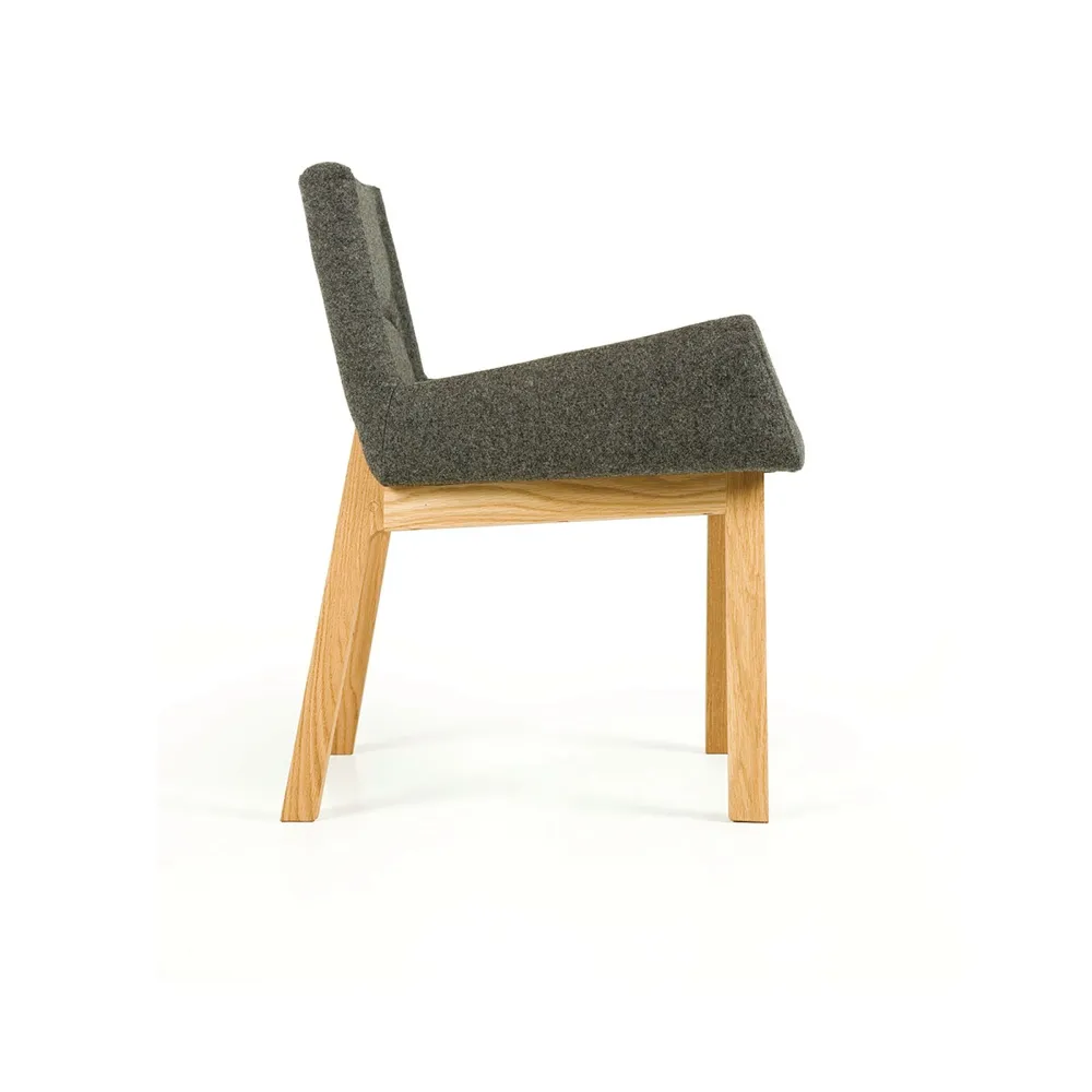 LIN CHAIR 5
