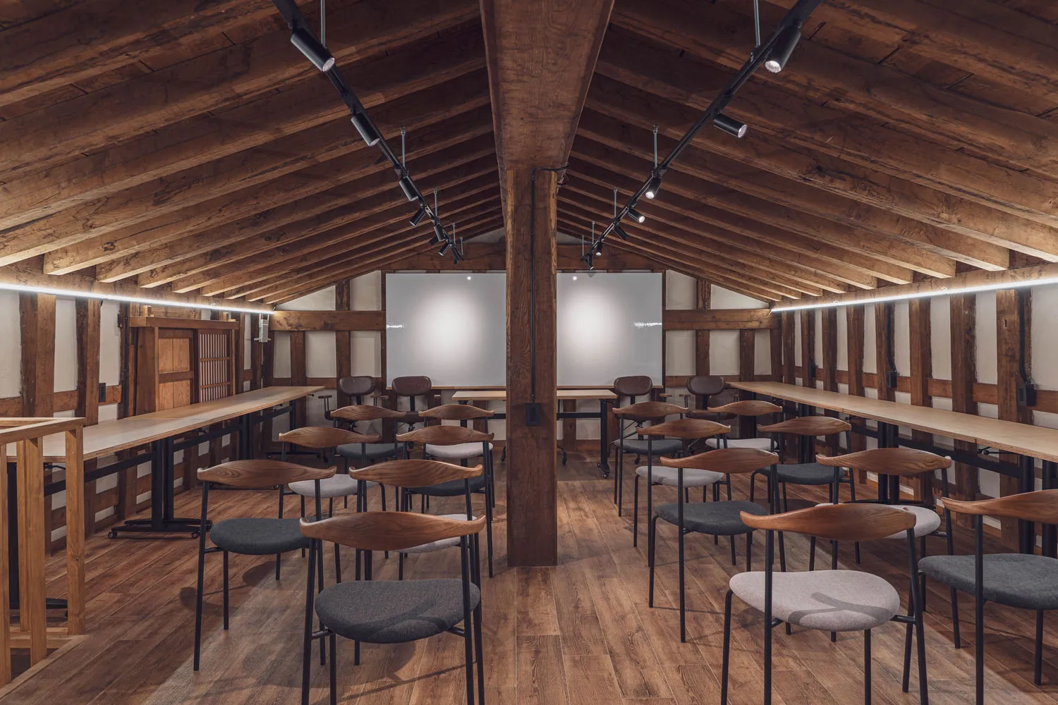 Sake Brewery Coworking Space Sakuragawa KAMOS “Q” 6