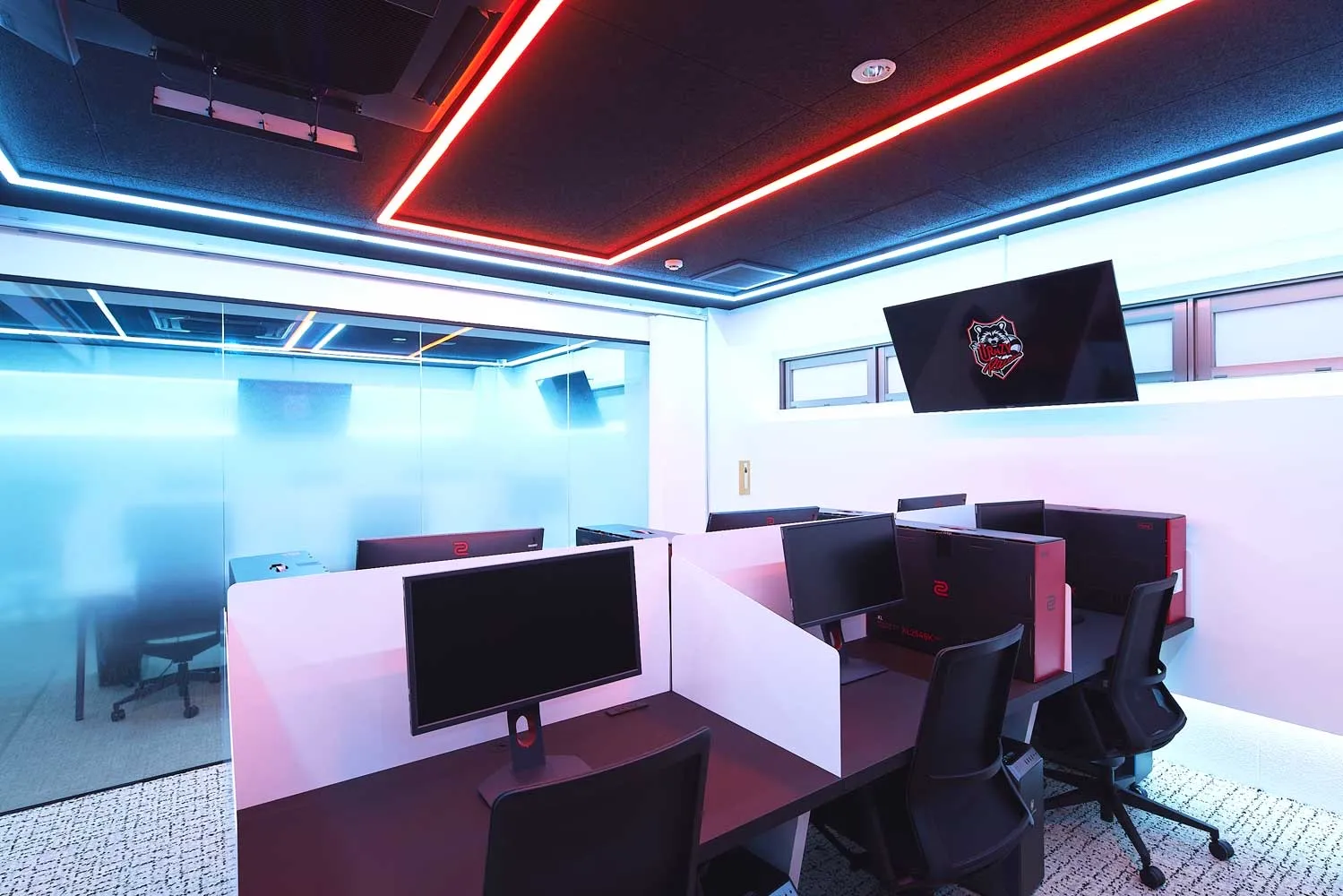 Akihabara esports cafe 6