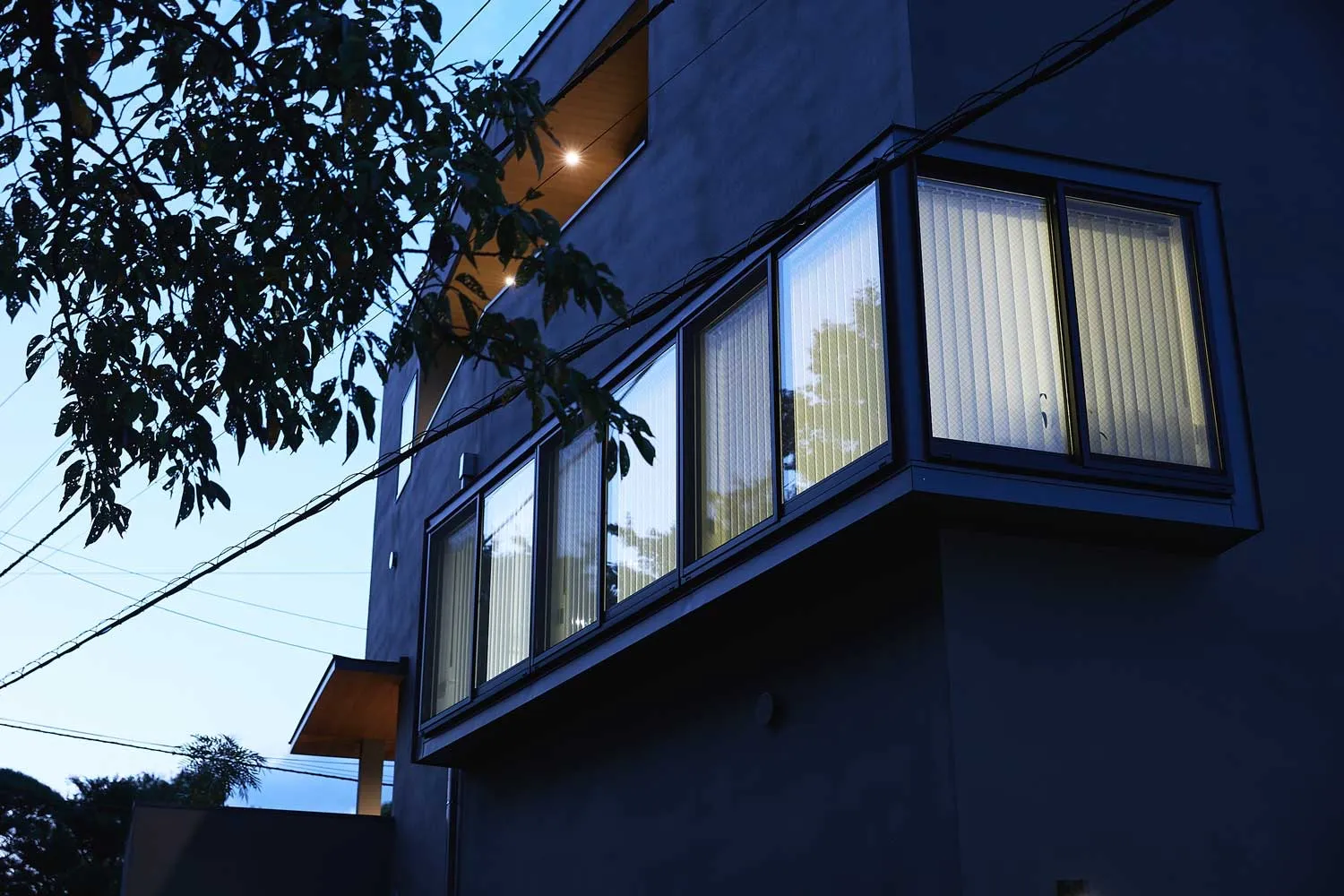 House-N 8