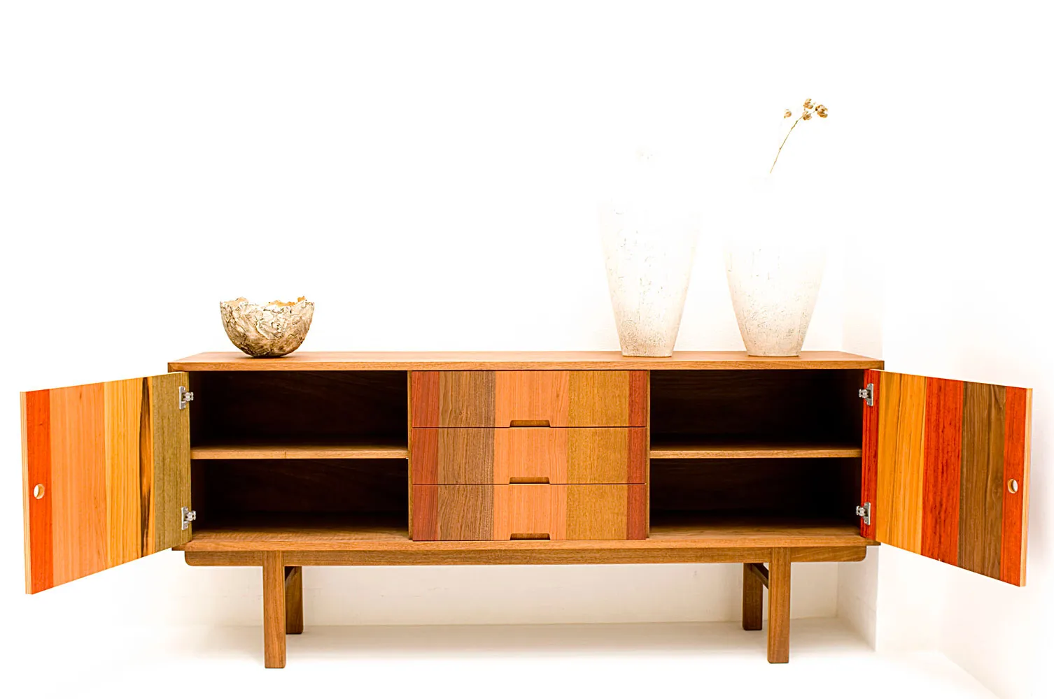TONE CABINET 10